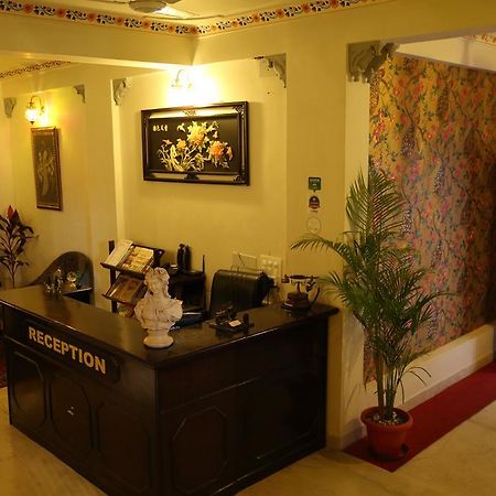 Hotel Lake Paradise Ουνταϊπούρ Εξωτερικό φωτογραφία