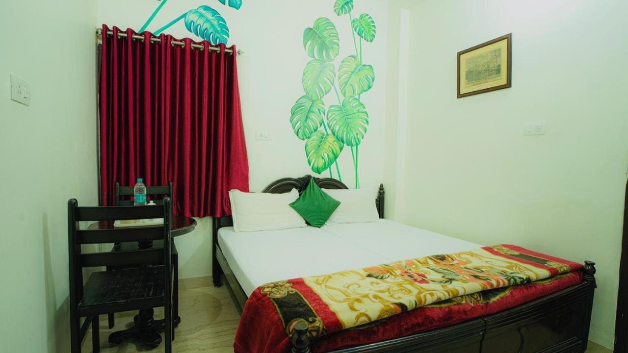 Hotel Lake Paradise Ουνταϊπούρ Εξωτερικό φωτογραφία