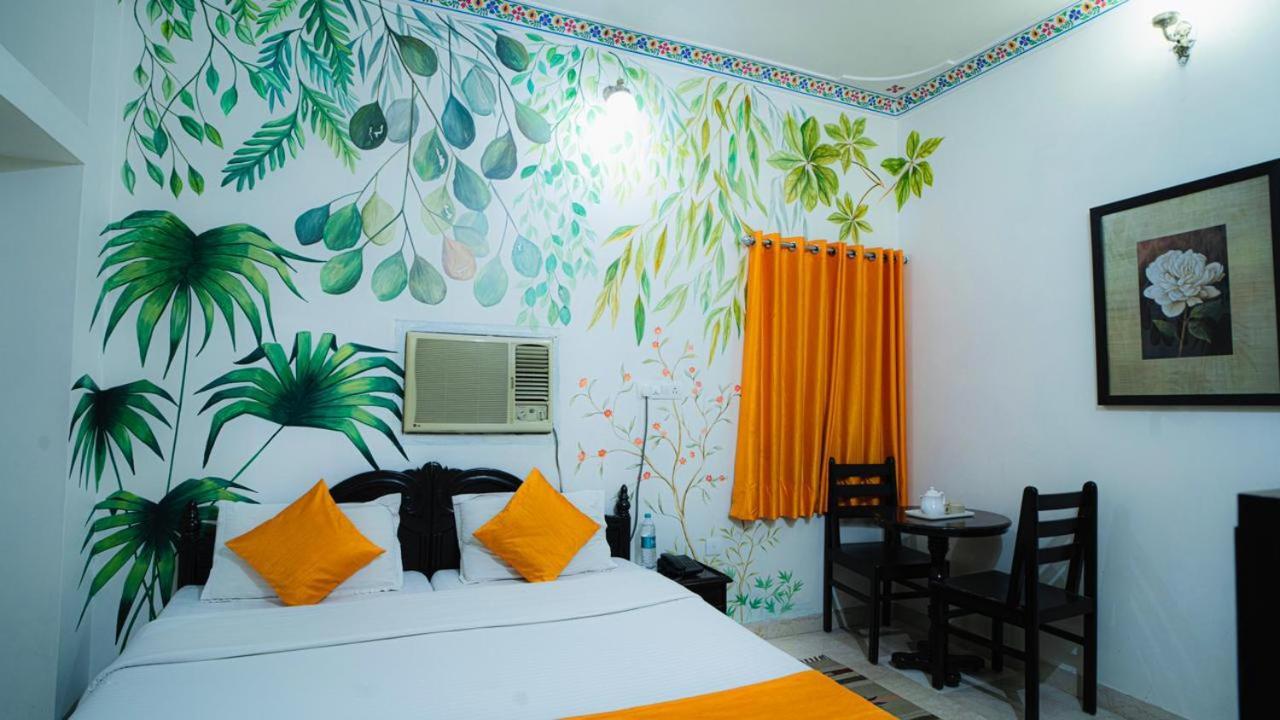 Hotel Lake Paradise Ουνταϊπούρ Εξωτερικό φωτογραφία