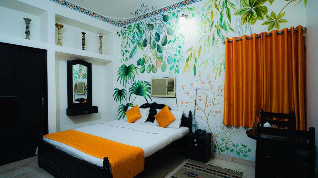Hotel Lake Paradise Ουνταϊπούρ Εξωτερικό φωτογραφία