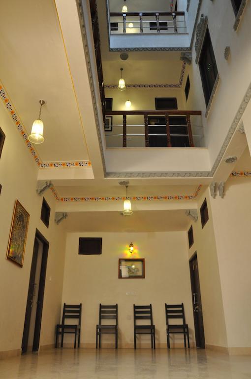 Hotel Lake Paradise Ουνταϊπούρ Δωμάτιο φωτογραφία