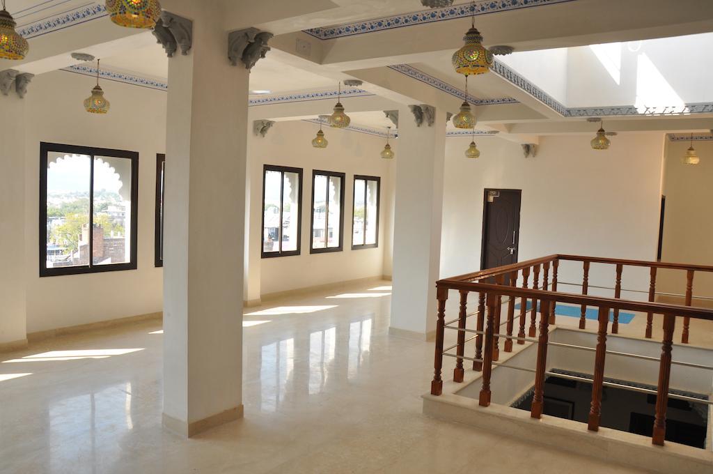 Hotel Lake Paradise Ουνταϊπούρ Δωμάτιο φωτογραφία