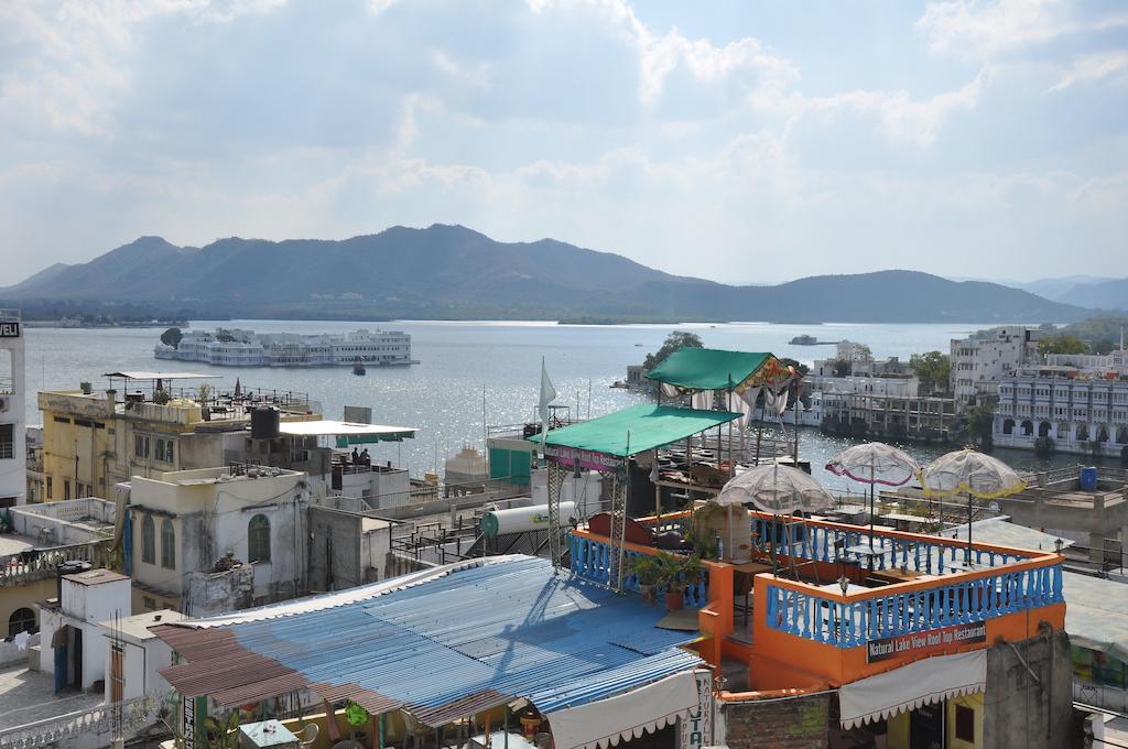 Hotel Lake Paradise Ουνταϊπούρ Εξωτερικό φωτογραφία